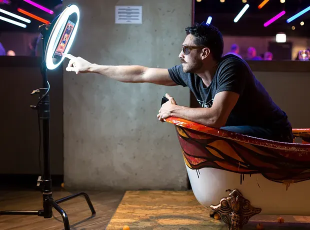 Photo booth low stand